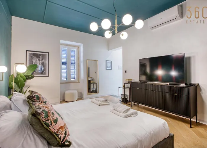 Koko House Deluxe With Rooftop Terrace By 360 Estates Senglea