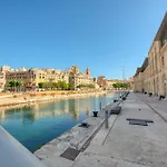 Apartment Koko House Deluxe With Rooftop Terrace By 360 Estates