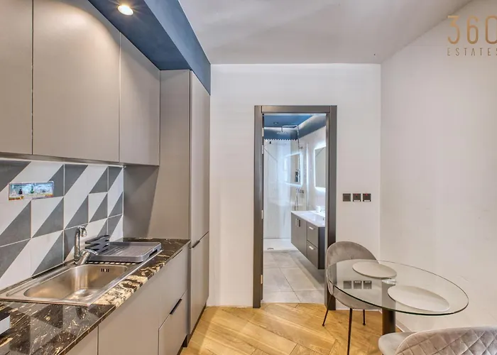 Koko House Deluxe With Rooftop Terrace By 360 Estates